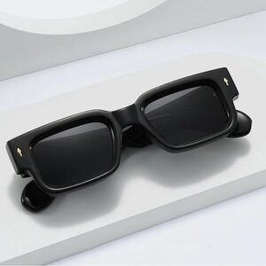 Stylish Black Rectangular Sunglasses